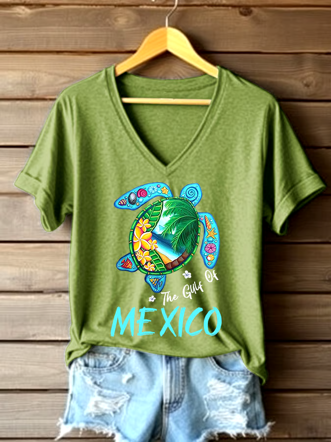 🌊Buy 3 get 12% off丨Women's Sea Turtle The Gulf Of Mexico Printed V Neck T-shirt