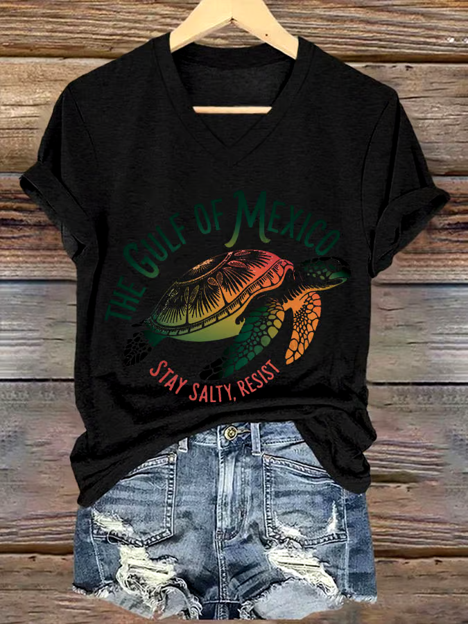 🌊Buy 3 get 12% off丨Women's Sea Turtle The Gulf Of Mexico Printed V Neck T-shirt