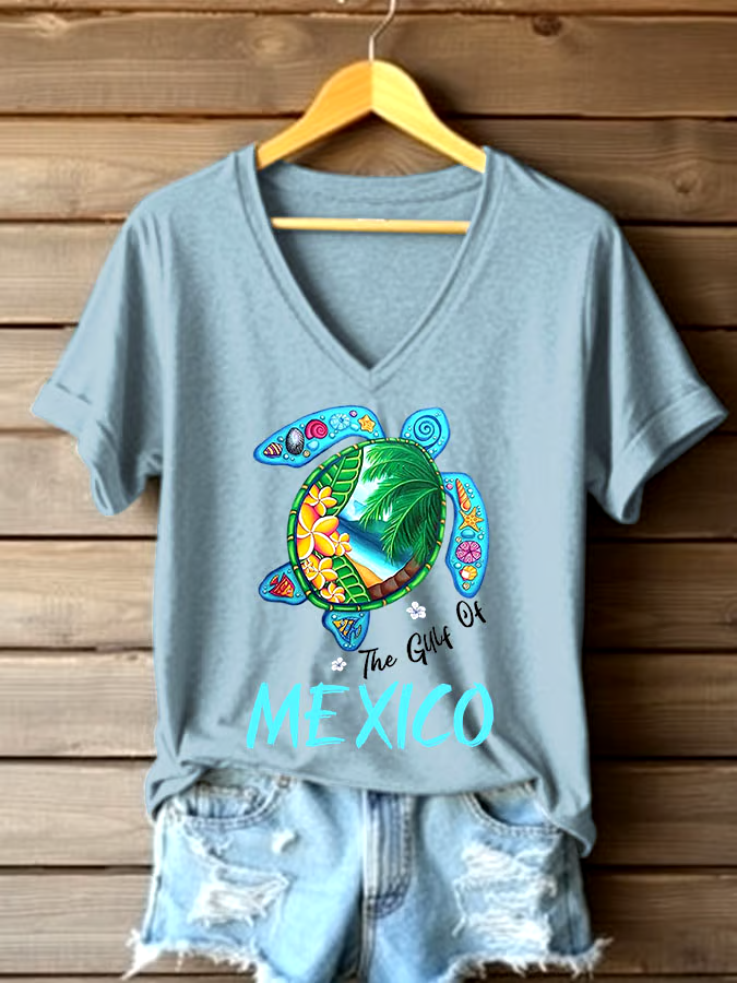 🌊Buy 3 get 12% off丨Women's Sea Turtle The Gulf Of Mexico Printed V Neck T-shirt