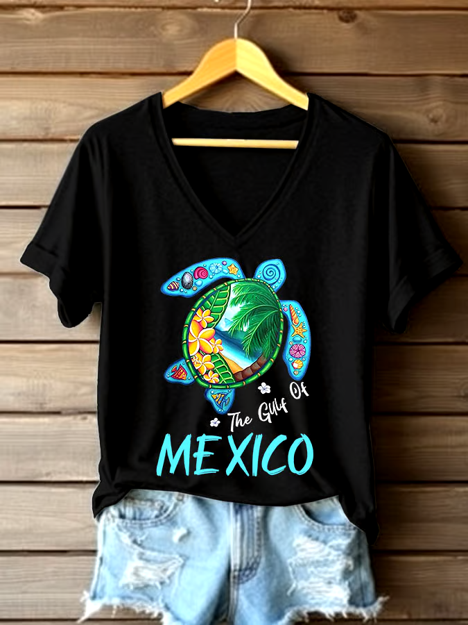 🌊Buy 3 get 12% off丨Women's Sea Turtle The Gulf Of Mexico Printed V Neck T-shirt