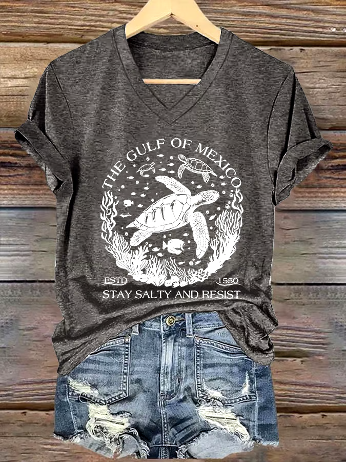 🌊Buy 3 get 12% off丨Women's The Gulf Of Mexico Printed V Neck T-shirt