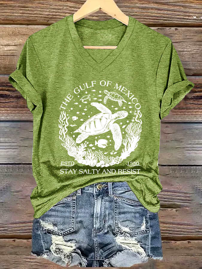 🌊Buy 3 get 12% off丨Women's The Gulf Of Mexico Printed V Neck T-shirt
