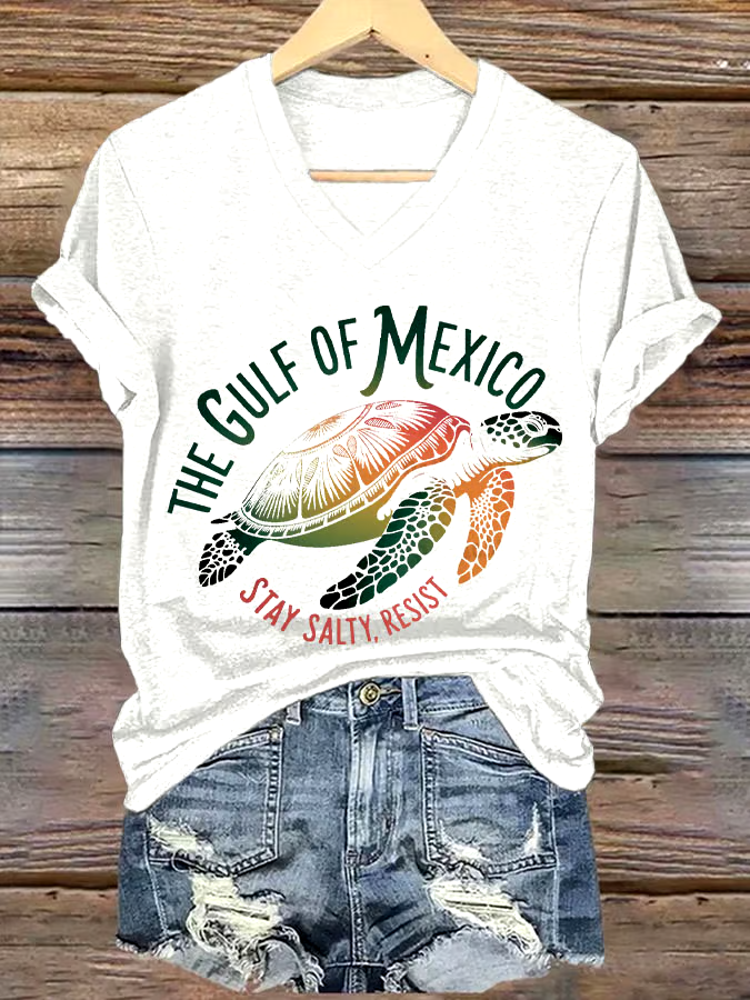 🌊Buy 3 get 12% off丨Women's Sea Turtle The Gulf Of Mexico Printed V Neck T-shirt