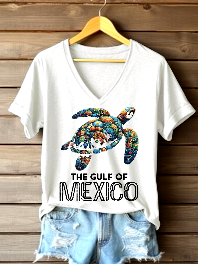 🌊Buy 3 get 12% off丨Women's Sea Turtle The Gulf Of Mexico Printed V Neck T-shirt