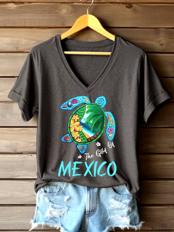 🌊Buy 3 get 12% off丨Women's Sea Turtle The Gulf Of Mexico Printed V Neck T-shirt